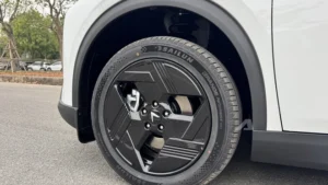 VF MPV 7 - Ảnh 6