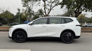 VF MPV 7 - Ảnh 8